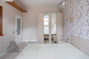 4-комн.кв., 148 м², этаж 5