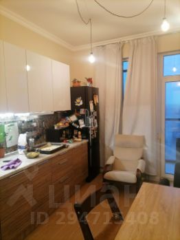 2-комн.кв., 51 м², этаж 25