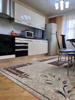 4-комн.кв., 149 м², этаж 2