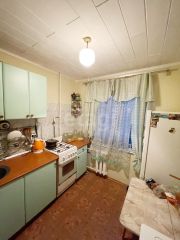 2-комн.кв., 44 м², этаж 4