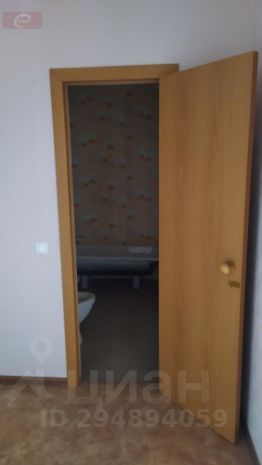 1-комн.кв., 42 м², этаж 3