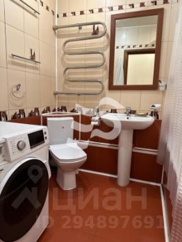 3-комн.кв., 94 м², этаж 1