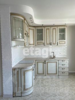 3-комн.кв., 86 м², этаж 4