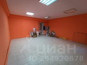 4-комн.кв., 144 м², этаж 1