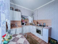 2-комн.кв., 52 м², этаж 1