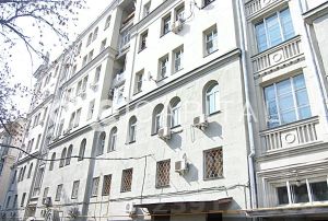 3-комн.кв., 104 м², этаж 3