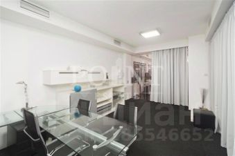 4-комн.кв., 203 м², этаж 10