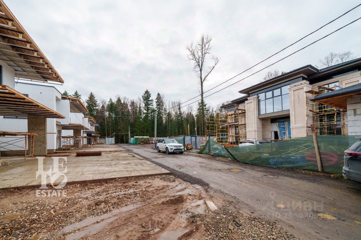 Купить дом на улице Сосновая в микрорайоне Новогорск в городе Химки,  продажа домов - база объявлений Циан. Найдено 7 объявлений