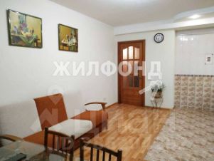 2-комн.кв., 82 м², этаж 8