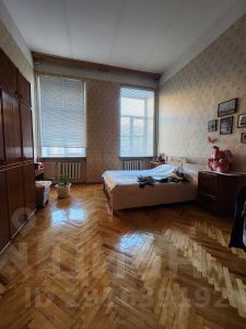 3-комн.кв., 87 м², этаж 3