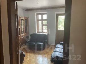 3-комн.кв., 75 м², этаж 3