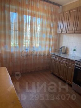 2-комн.кв., 52 м², этаж 2