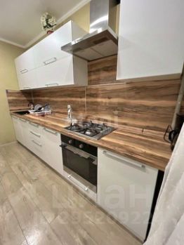 2-комн.кв., 60 м², этаж 4