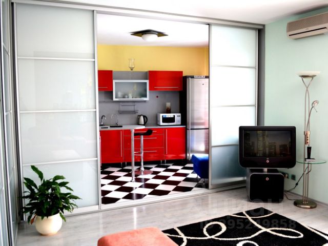 1-комн., 50 м², 1/1 этаж
