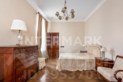 3-комн.кв., 111 м², этаж 2