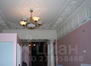 5-комн.кв., 233 м², этаж 3