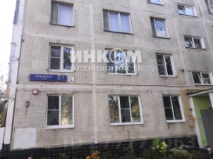 2-комн.кв., 44 м², этаж 1