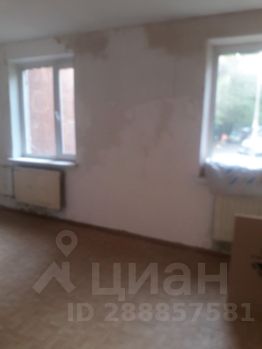 3-комн.кв., 79 м², этаж 1