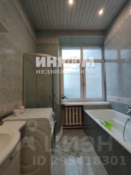 4-комн.кв., 135 м², этаж 8