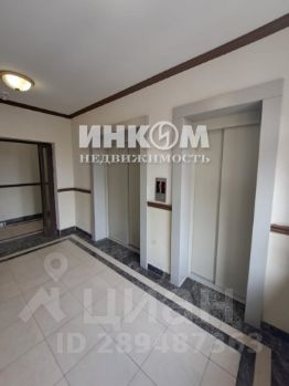 2-комн.кв., 67 м², этаж 9