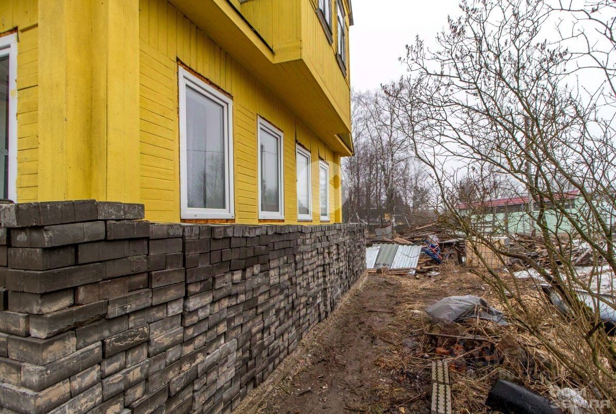 Купить загородную недвижимость в СНТ Ленинградский Петрозавод в садовое  товарищество Горы-3, продажа загородной недвижимости - база объявлений  Циан. Найдено 1 объявление