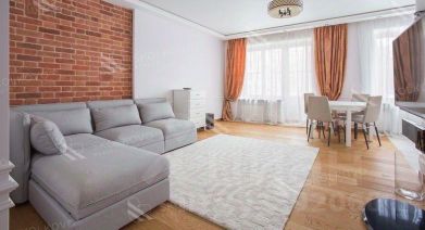 многокомн. кв., 146 м², этаж 2