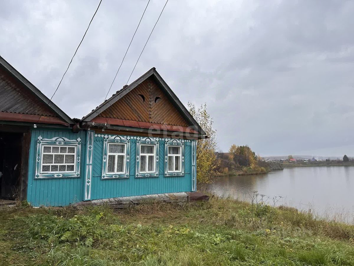 Купить дом в селе Лая Свердловской области, продажа домов - база объявлений  Циан. Найдено 9 объявлений