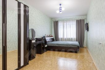 3-комн.кв., 77 м², этаж 3