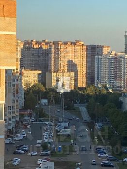 2-комн.кв., 75 м², этаж 14