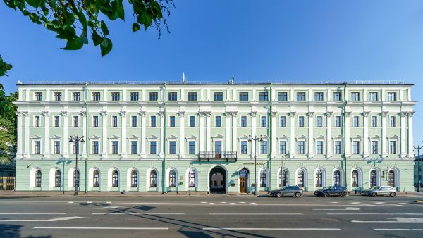 Бизнес-центр Сенатор на ул. Миллионная, 5