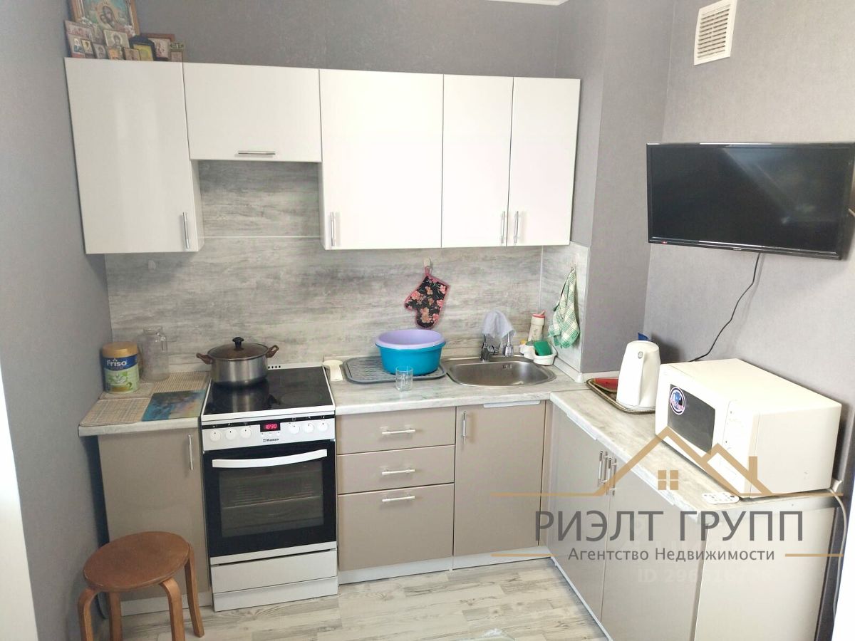 Продажа двухкомнатной квартиры 62,8м² ул. Виктора Сажинова, 3, Казань,  Татарстан респ., м. Авиастроительная - база ЦИАН, объявление 296516776