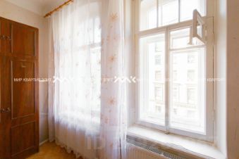 многокомн. кв., 151 м², этаж 3