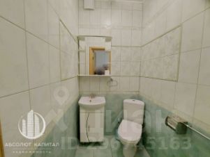 2-комн.кв., 80 м², этаж 3