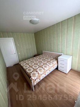 4-комн.кв., 77 м², этаж 3