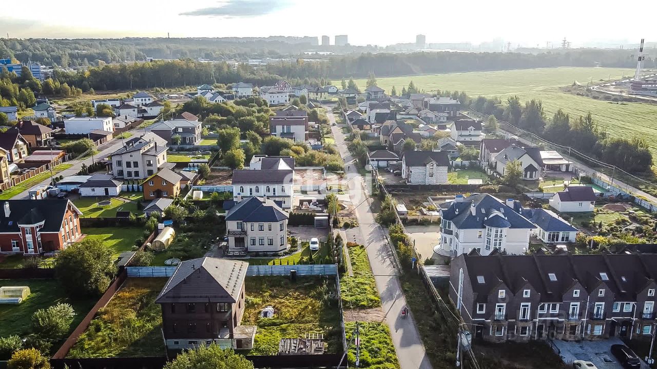 Купить таунхаус в поселке Парголово в Санкт-Петербурге, продажа таунхаусов  - база объявлений Циан. Найдено 2 объявления