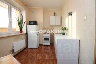 1-комн.кв., 40 м², этаж 10