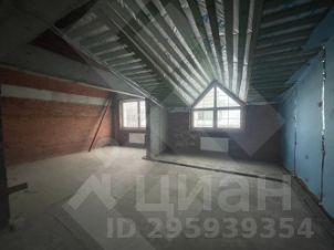 4-комн.кв., 187 м², этаж 3