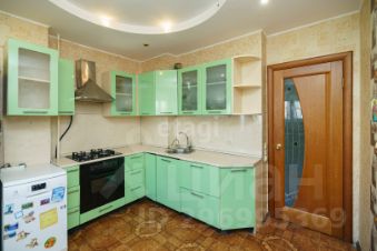 2-комн.кв., 60 м², этаж 3