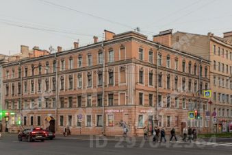 2-комн.кв., 61 м², этаж 4