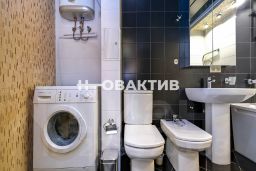 2-комн.кв., 42 м², этаж 11