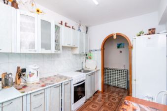 2-комн.кв., 44 м², этаж 1