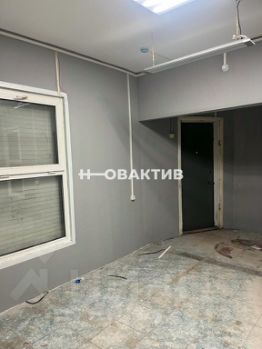 торг. площадь 50 м², этаж 1