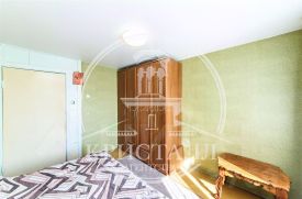 4-комн.кв., 77 м², этаж 3