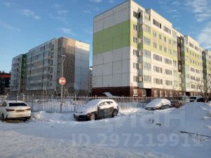 3-комн.кв., 77 м², этаж 1