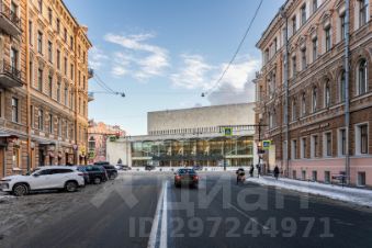 3-комн.кв., 88 м², этаж 3