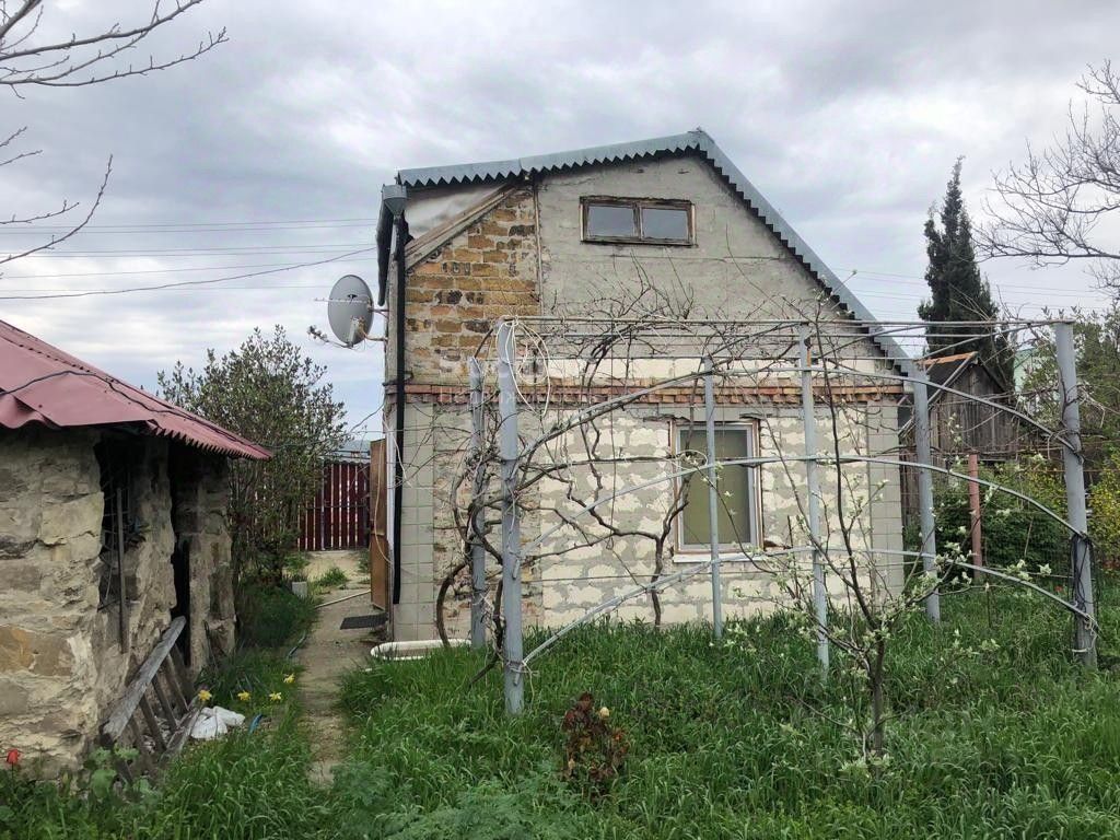 Купить загородную недвижимость в садовое товарищество Волна в поселке  городского типа Орджоникидзе, продажа загородной недвижимости - база  объявлений Циан. Найдено 2 объявления