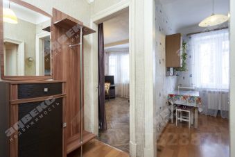 2-комн.кв., 49 м², этаж 2