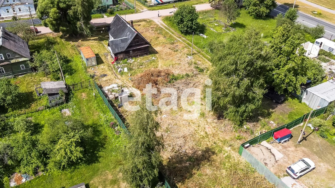 Купить земельный участок с домом под снос в Санкт-Петербурге, продажа  участков под строительство. Найдено 28 объявлений.