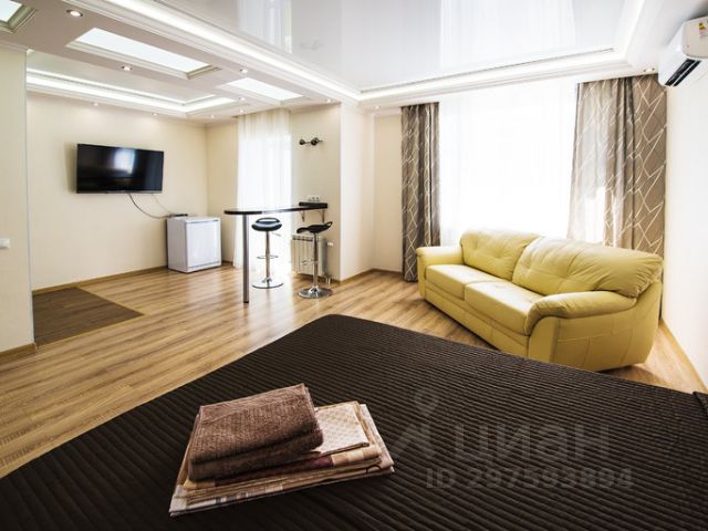 1-комн., 42 м², 1/1 этаж