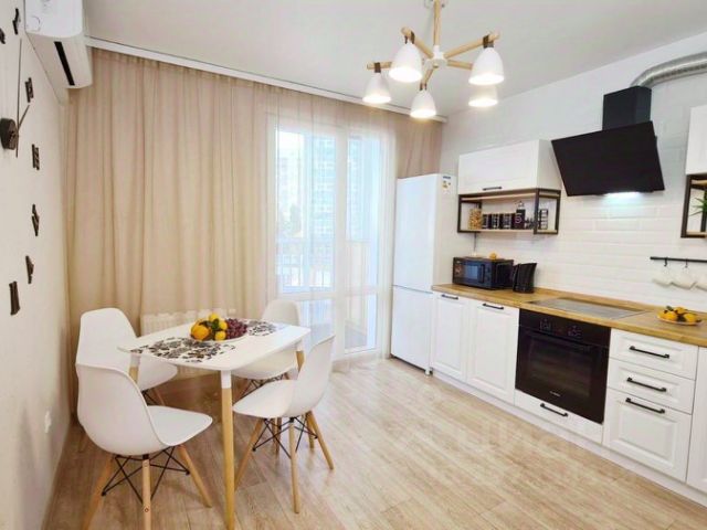1-комн., 40 м², 1/1 этаж